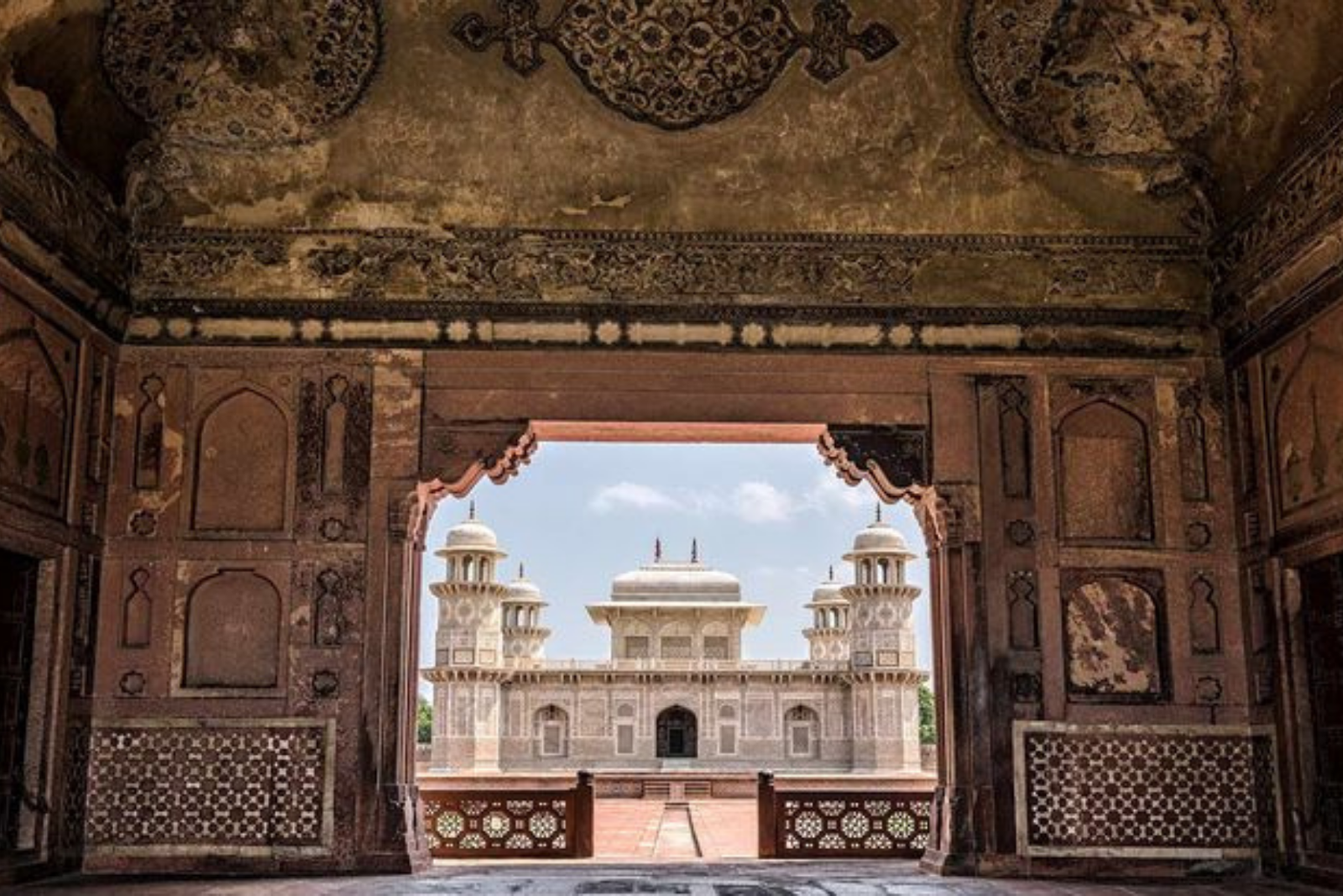 Sunrise Taj Mahal Agra Day Tour From New Delhi by Car