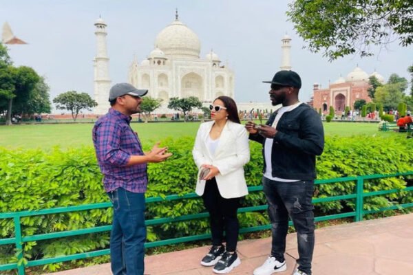 Taj Mahal Travel Guide – Know before you go