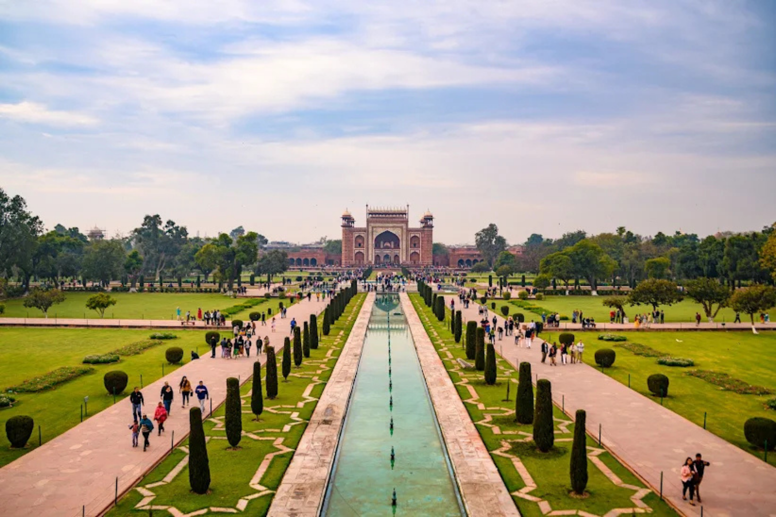 Taj Mahal Agra Fort Tour with Skip the line and 5 Star Lunch