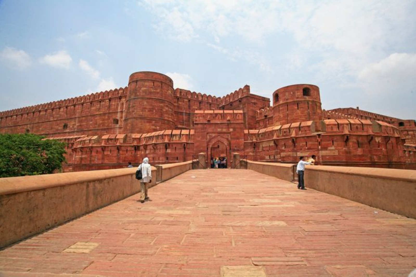 Golden Triangle 8-Day Tour with Varanasi by Flight