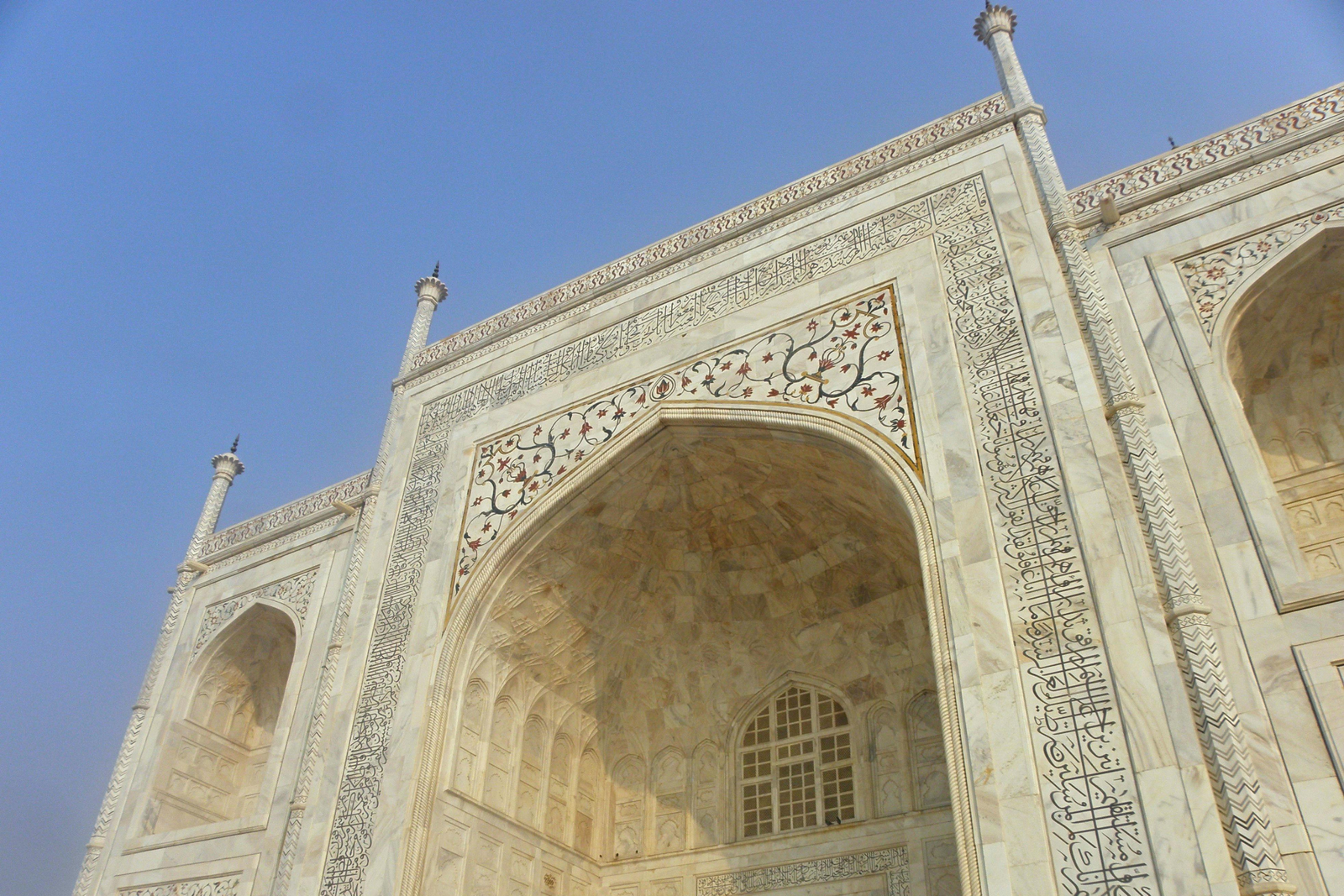 Taj Mahal Agra Fort Tour with Skip the line and 5 Star Lunch