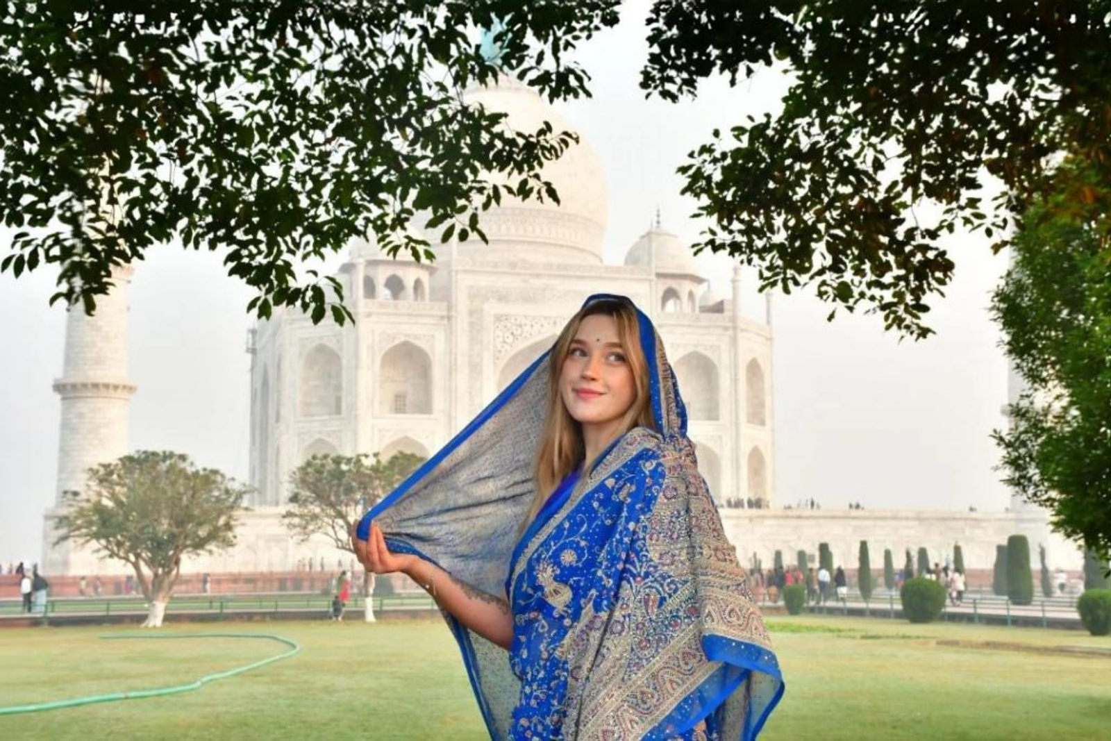 Golden Triangle 8-Day Tour with Varanasi by Flight