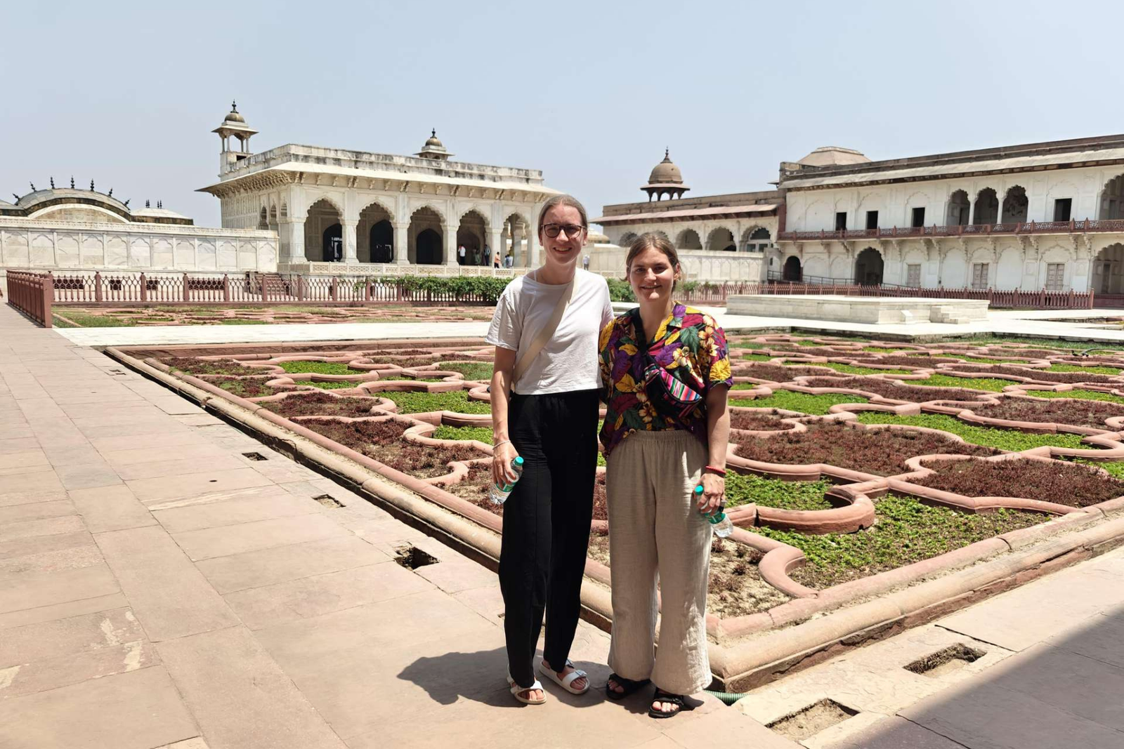 Delhi to Taj Mahal Agra Day Trip with Jaipur Drop