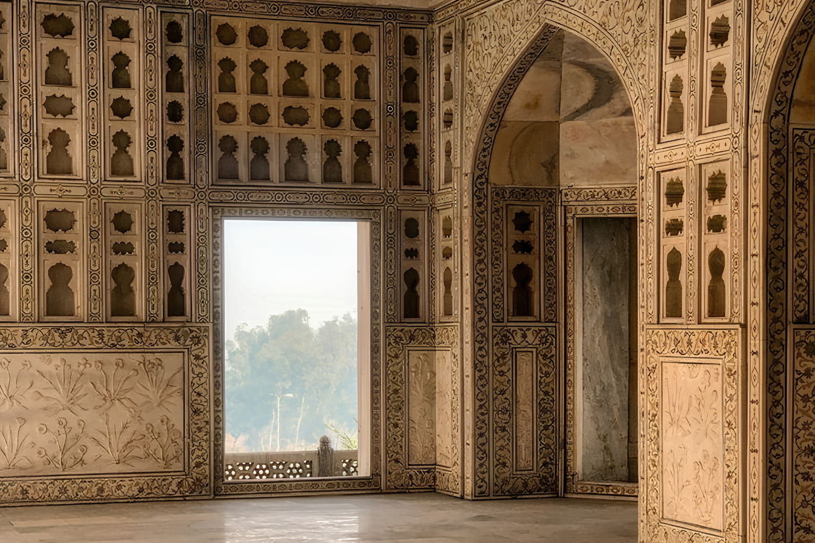 Delhi to Taj Mahal Agra Day Trip with Jaipur Drop