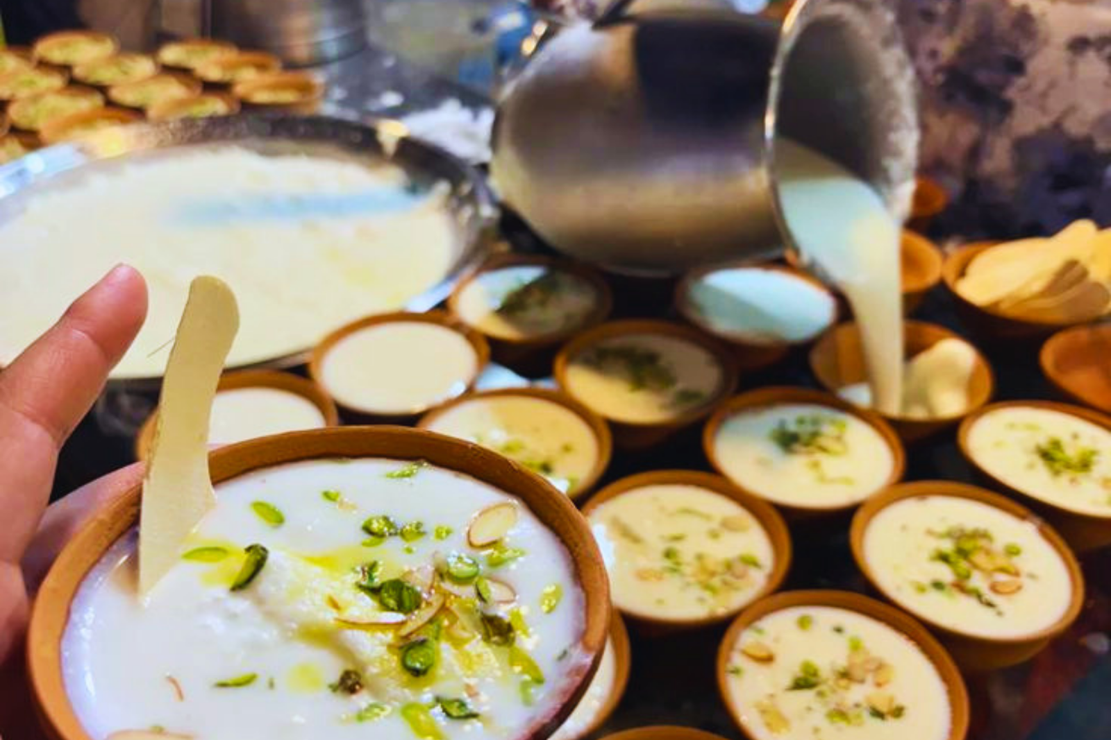 Jaipur Cultural Walk and Street Food Tasting Experience