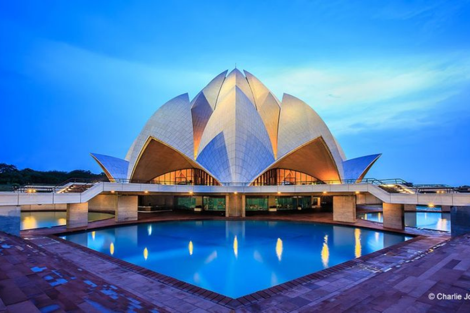Golden Triangle 8-Day Tour with Varanasi by Flight