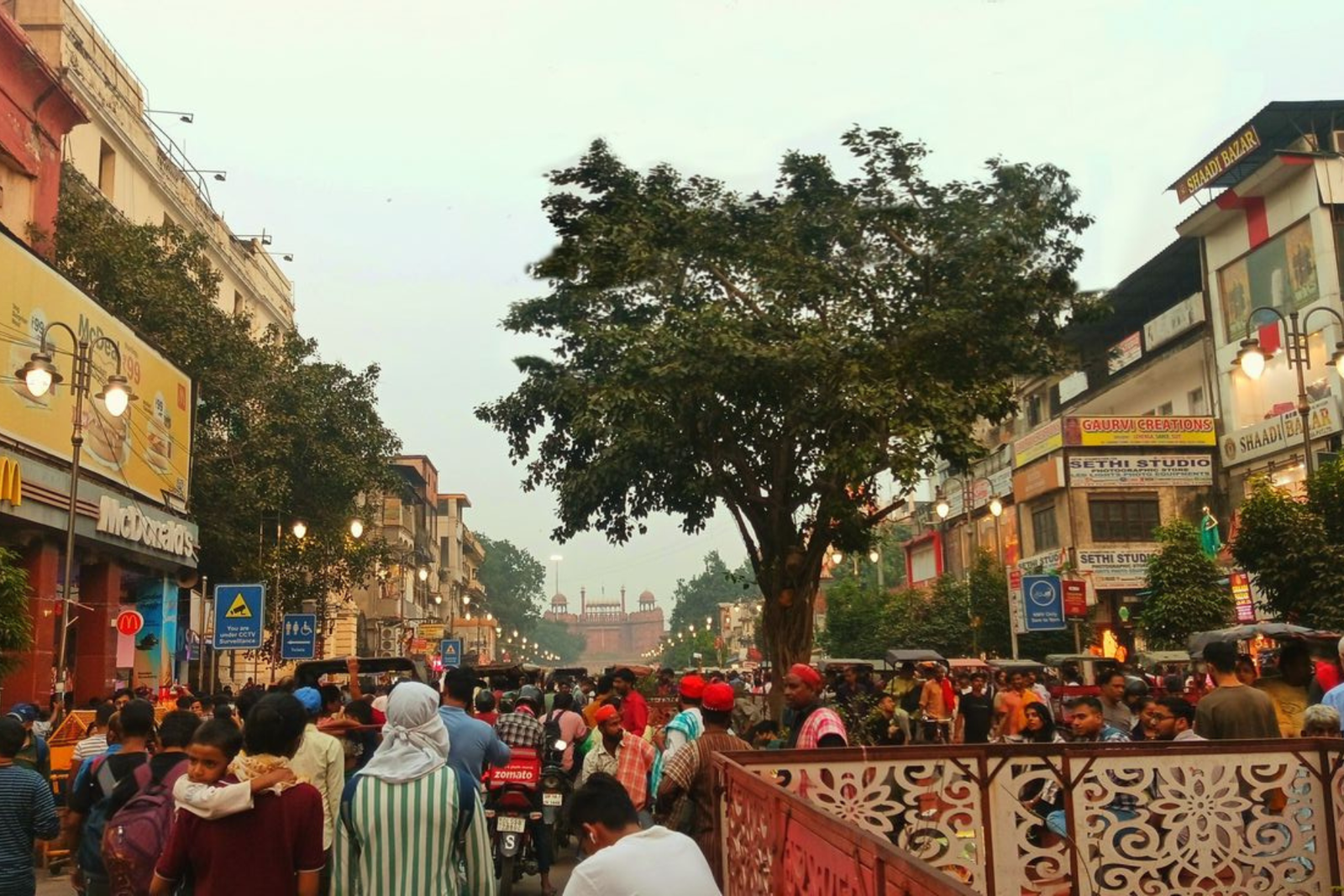 Old Delhi Heritage Walking tour with Rickshaw ride