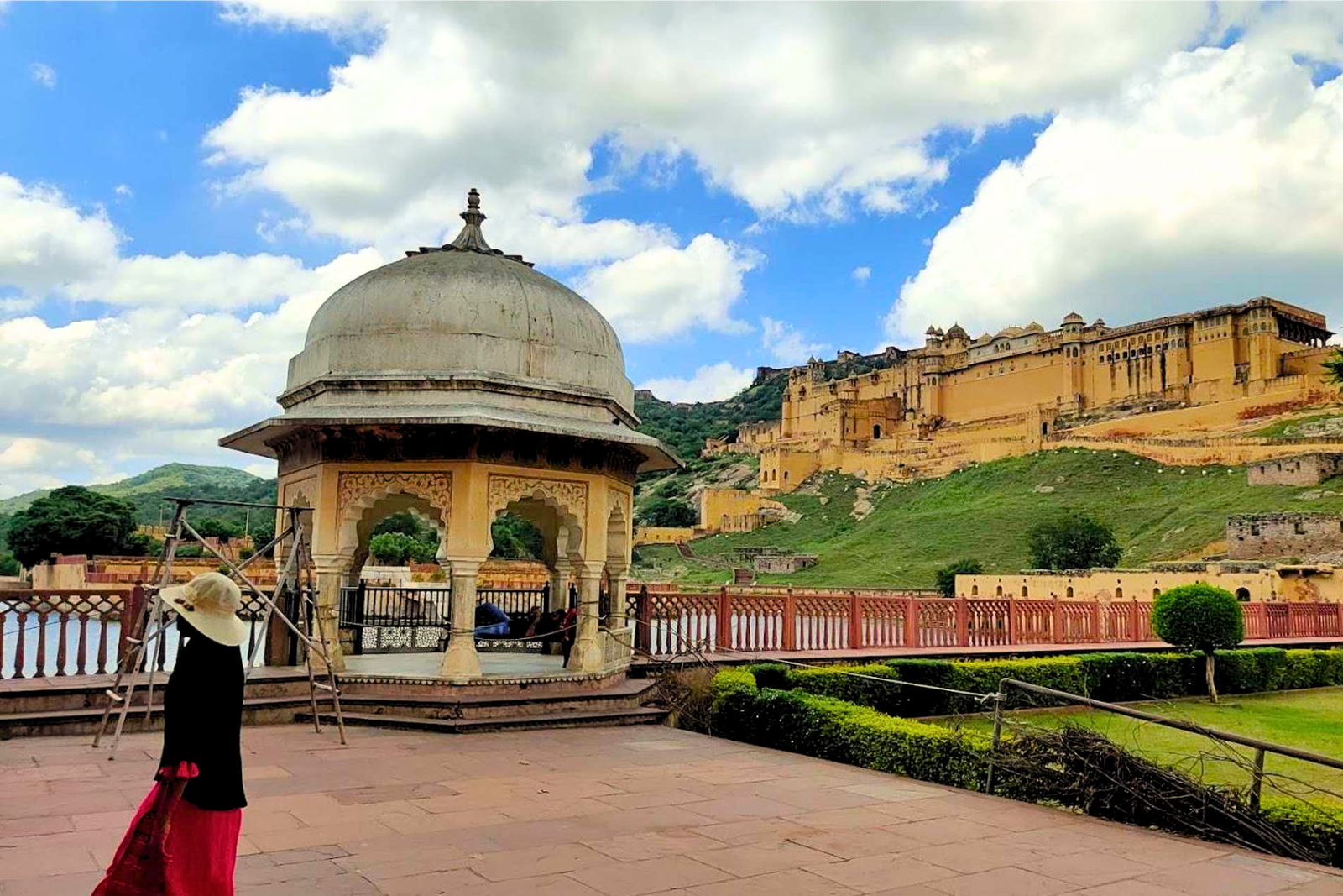 Jaipur Amber Fort Guided Tour with Entry Ticket