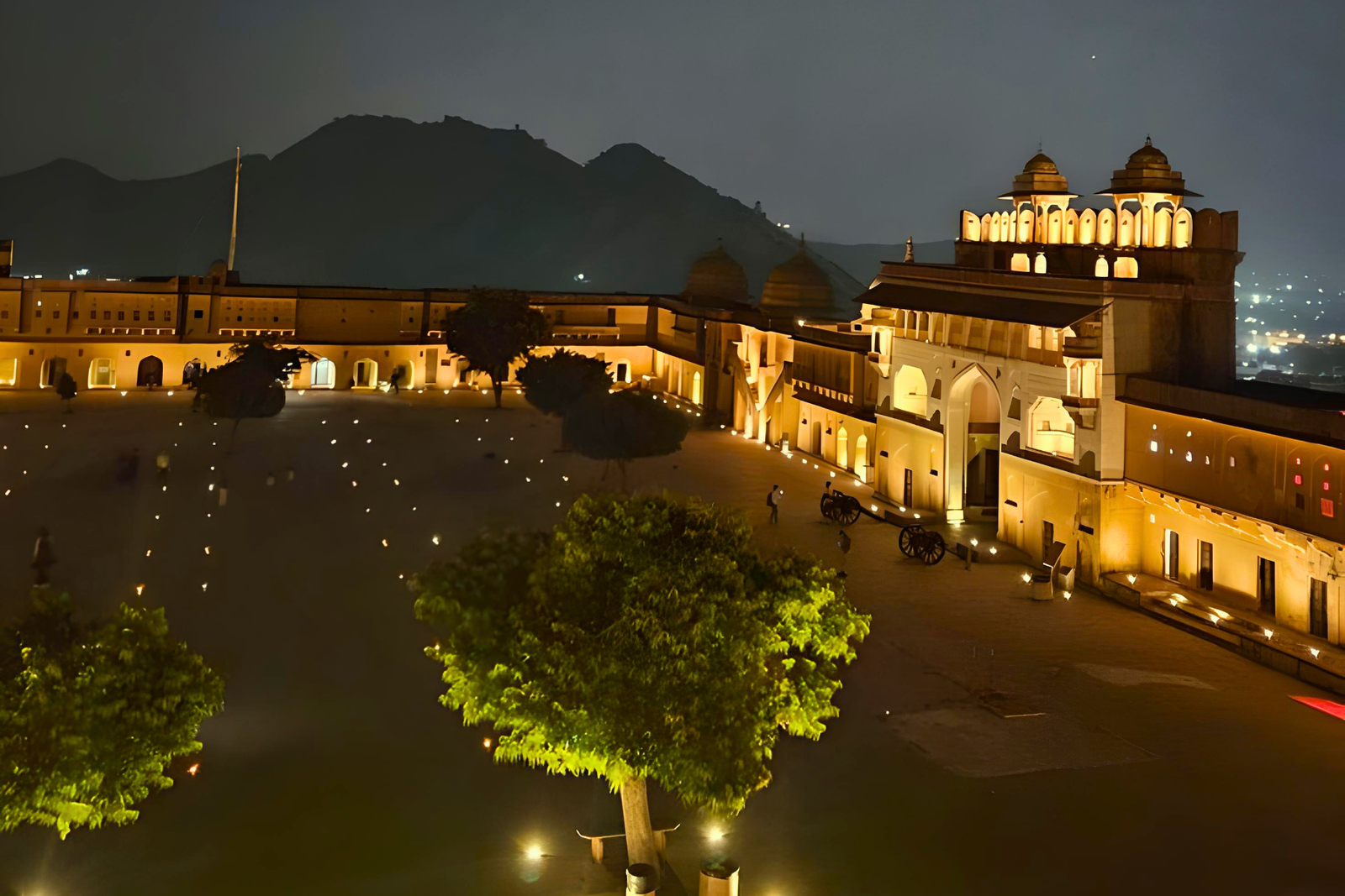 Jaipur Evening Tour with Amber Fort Light and Sound Show