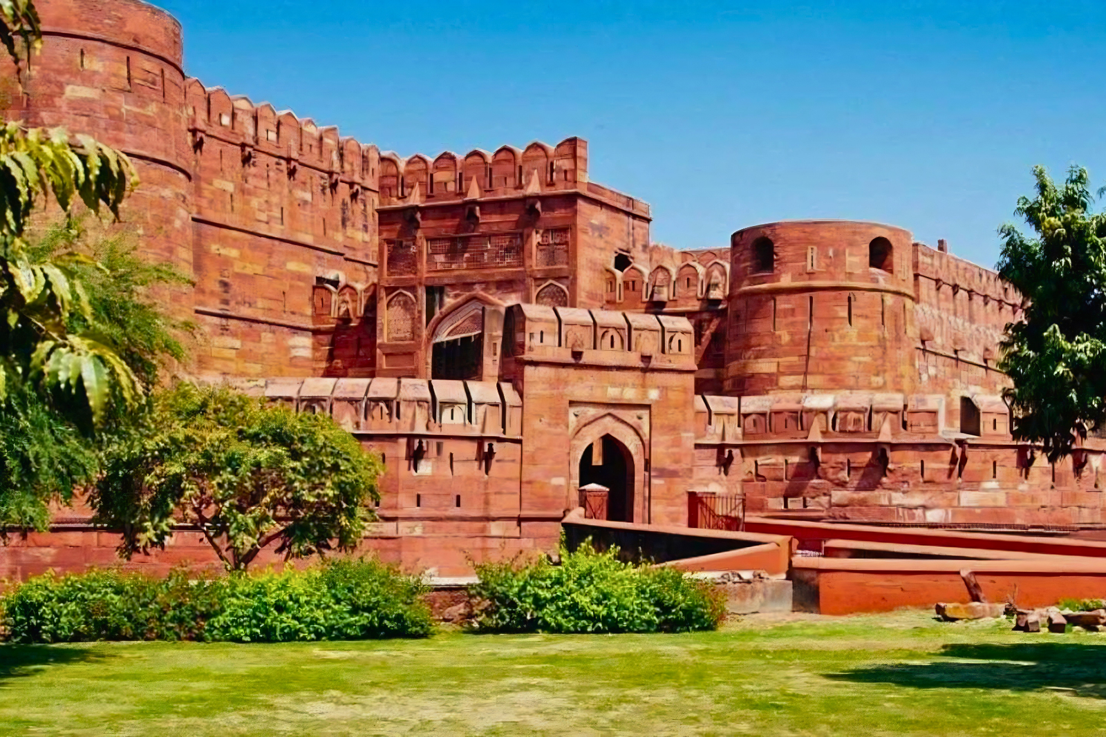 All Inclusive Private Royal Rajasthan 15 Days Tour with Taj Mahal