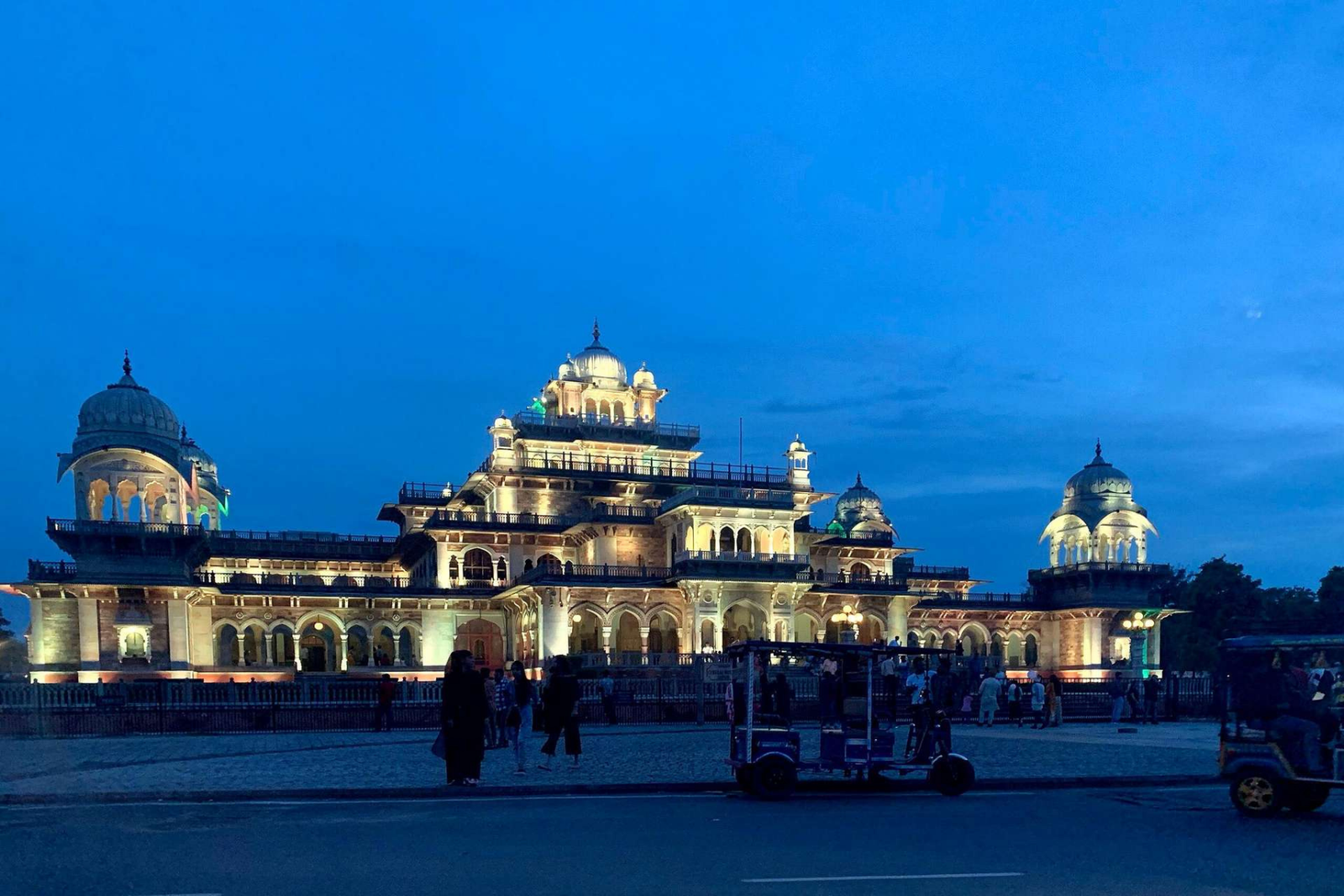 Jaipur Evening Tour with Amber Fort Light and Sound Show