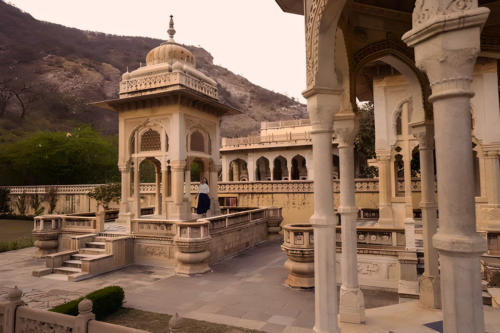 Delhi Agra 2-Days Multi Day with Overnight Stay