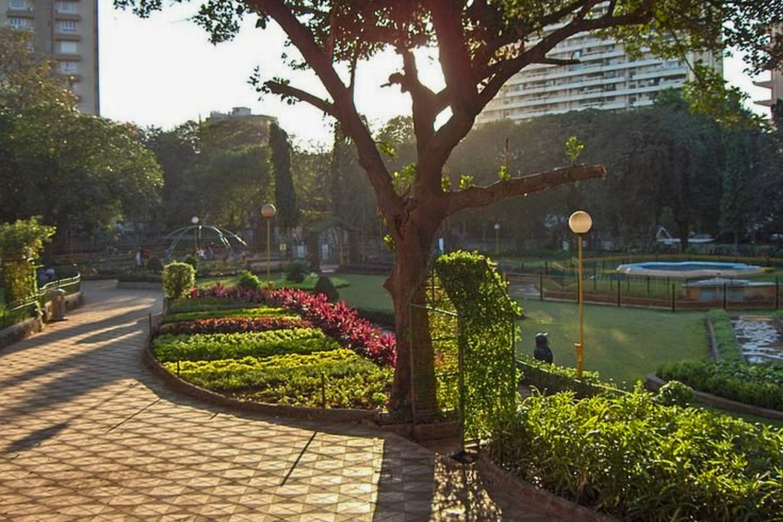 Mumbai Full Day Sightseeing Tour with Pickup