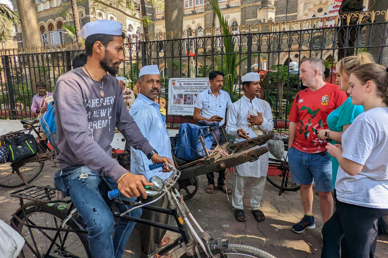 Mumbai Full Day Sightseeing Tour with Pickup