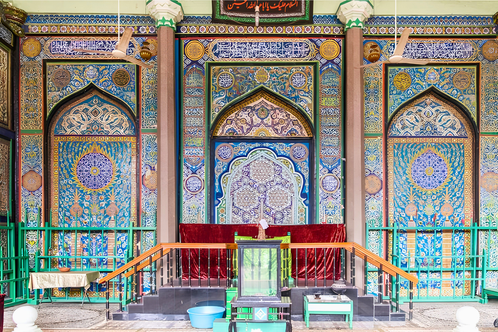 Hyderabad Old City Heritage Walking Tour with Entry Tickets