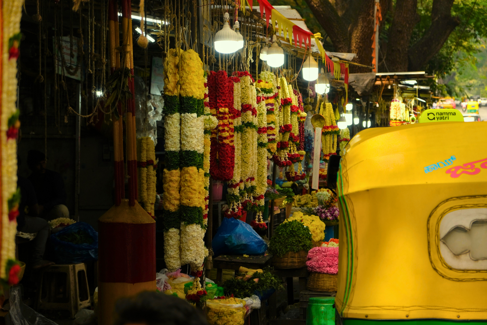 Bangalore Evening Food Street Walk & Market Tour
