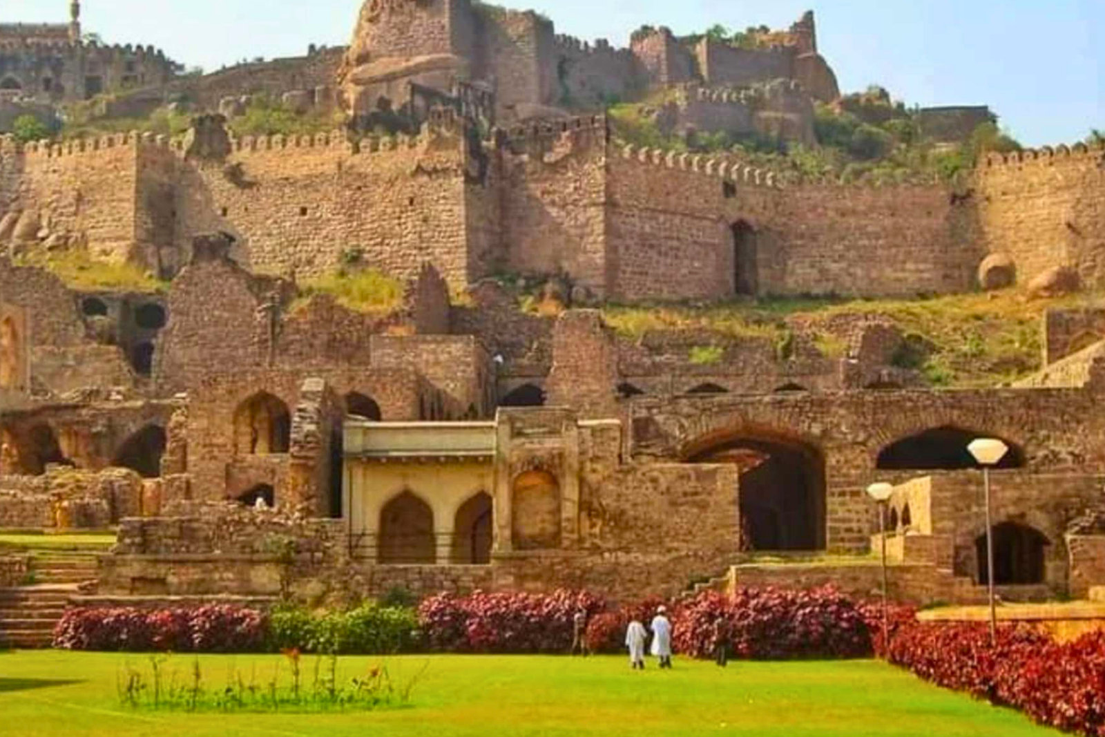 Hyderabad Charminar, Golconda Fort & Qutub Shahi Tombs Tour