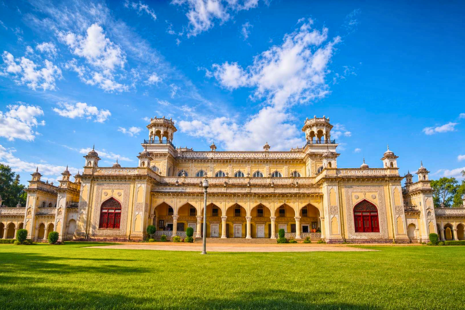 Hyderabad Half-Day Heritage Tour with Pickup