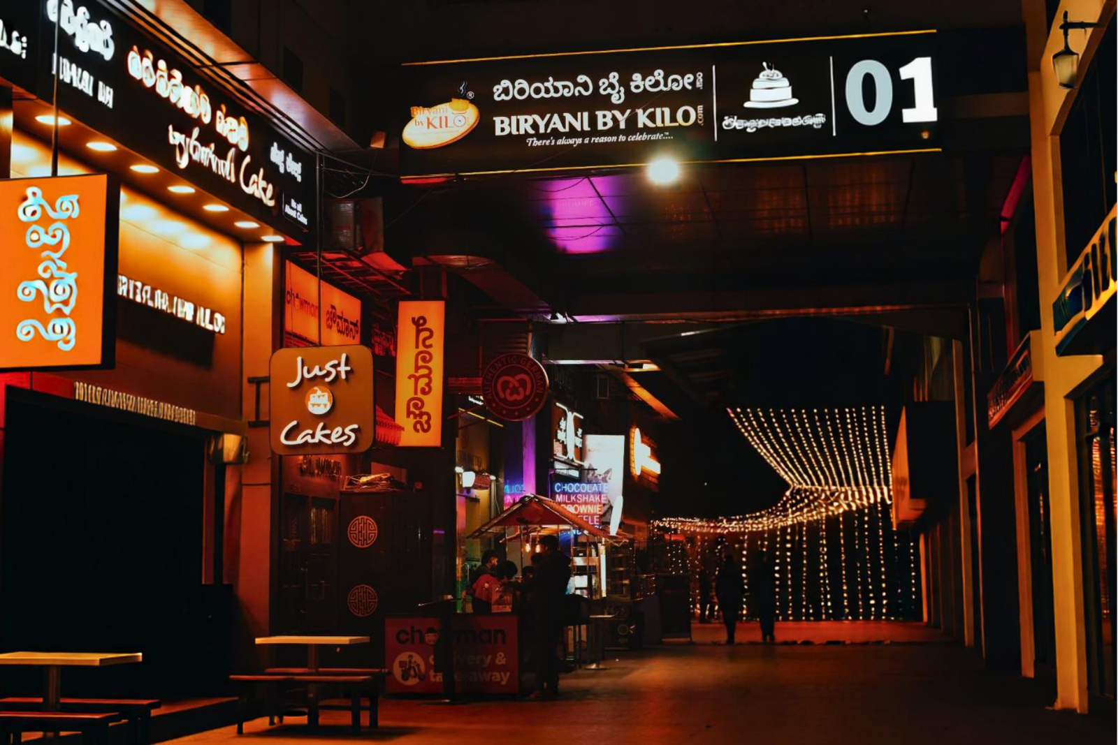 Bangalore Evening Food Street Walk & Market Tour