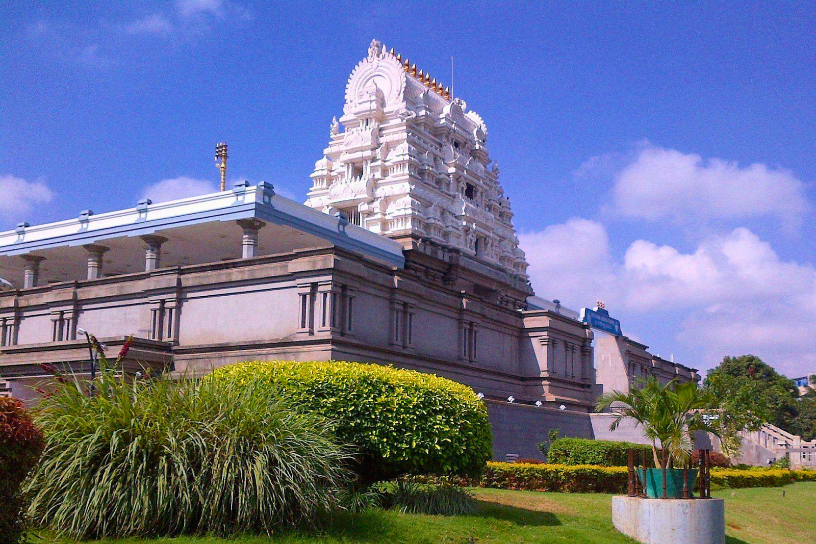 Best of Bangalore Tuk-Tuk Sightseeing Tour with Guide