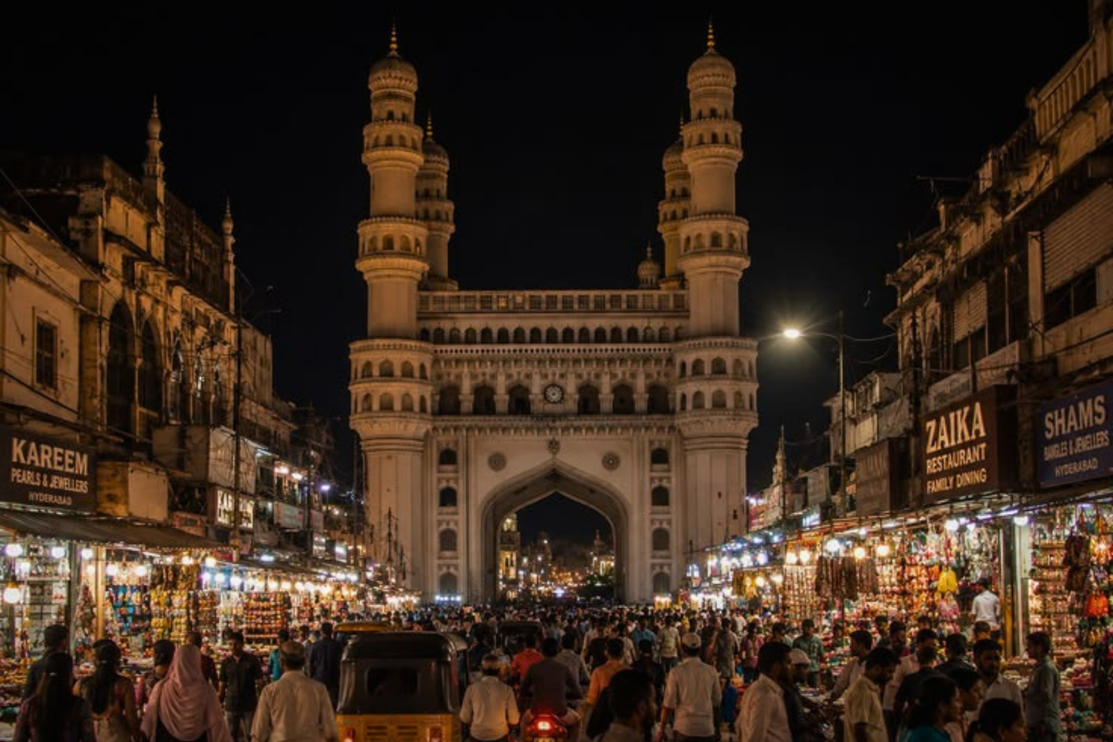 Hyderabad Half-Day Heritage Tour with Pickup