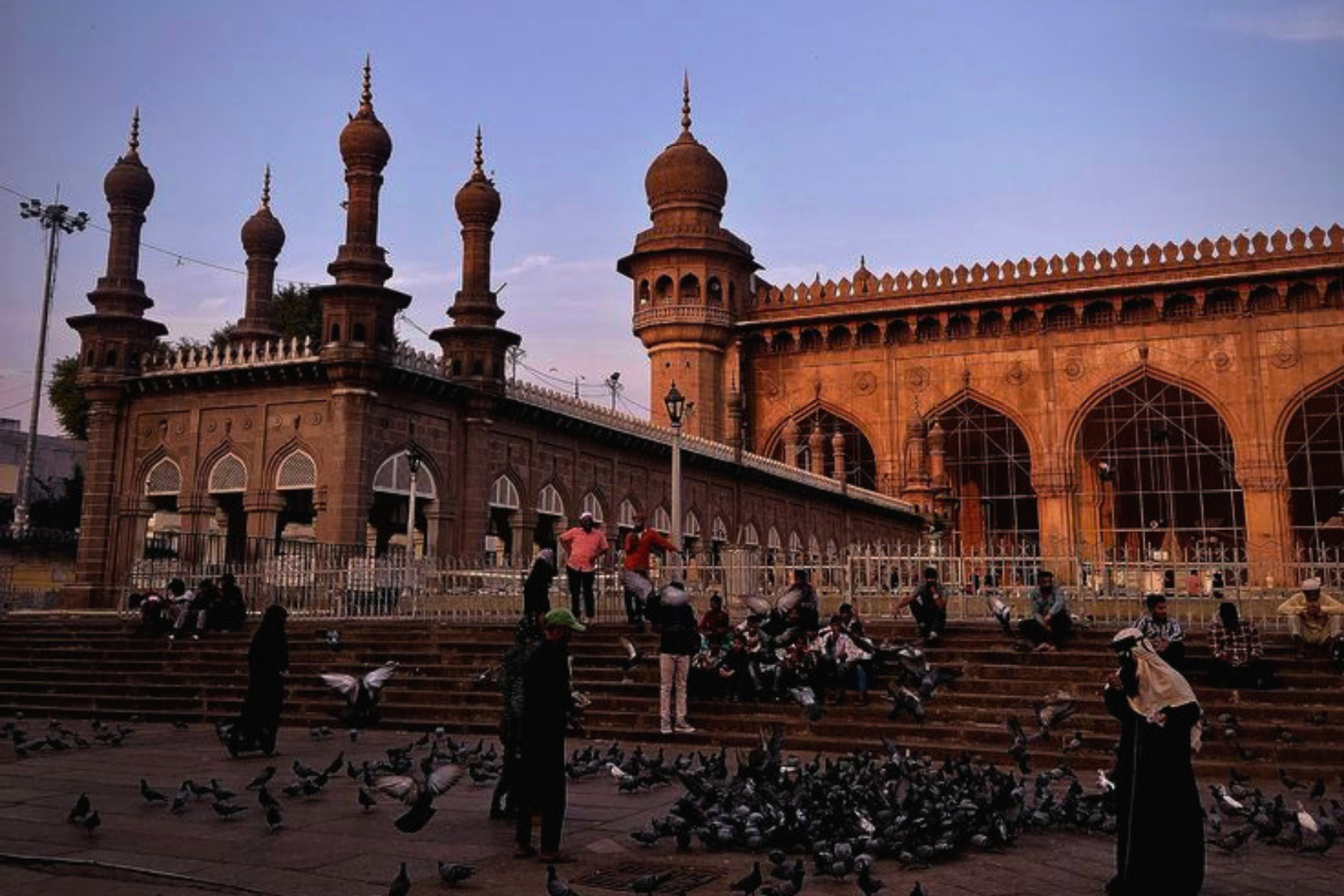 Hyderabad Half-Day Heritage Tour with Pickup