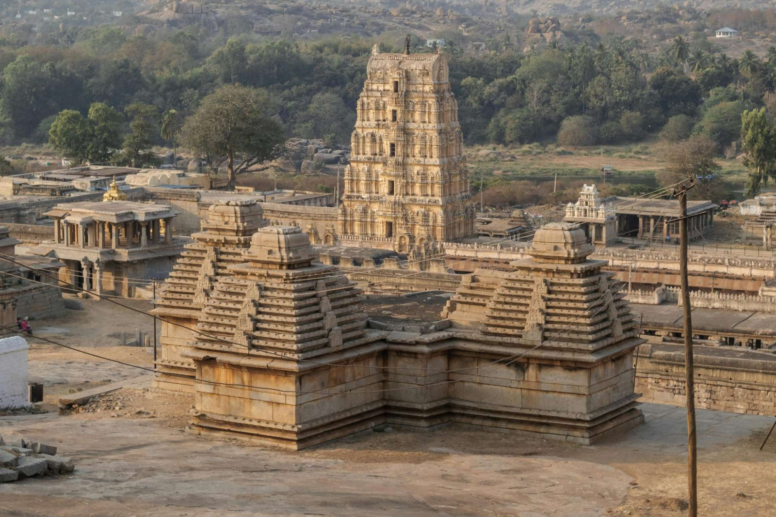 Hyderabad Full-Day Heritage & City Highlights Tour with Pickup