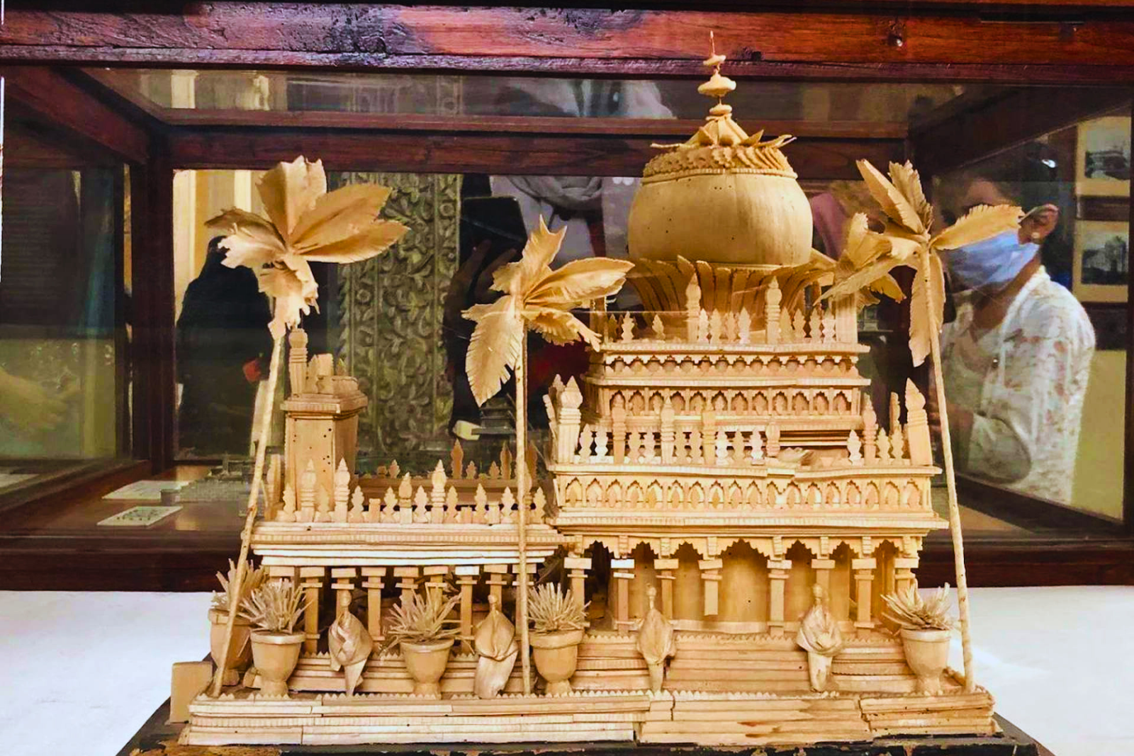Hyderabad Full-Day Heritage & City Highlights Tour with Pickup