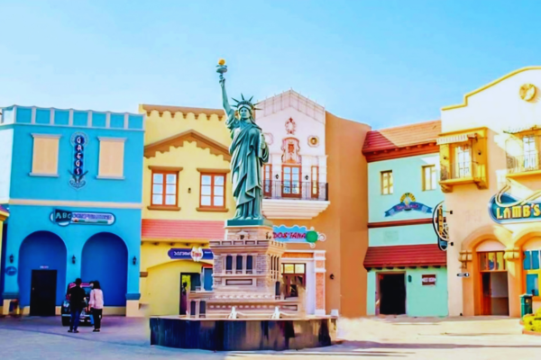 Hyderabad Ramoji Film City Full-Day Tour