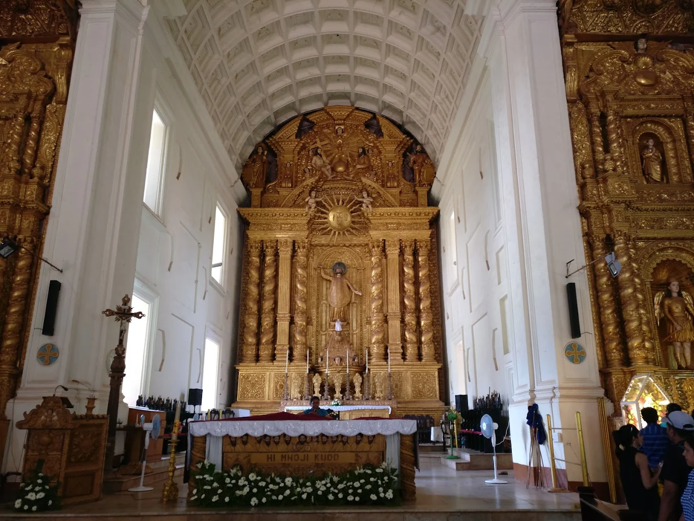 Basilica of Bom Jesus goa tours