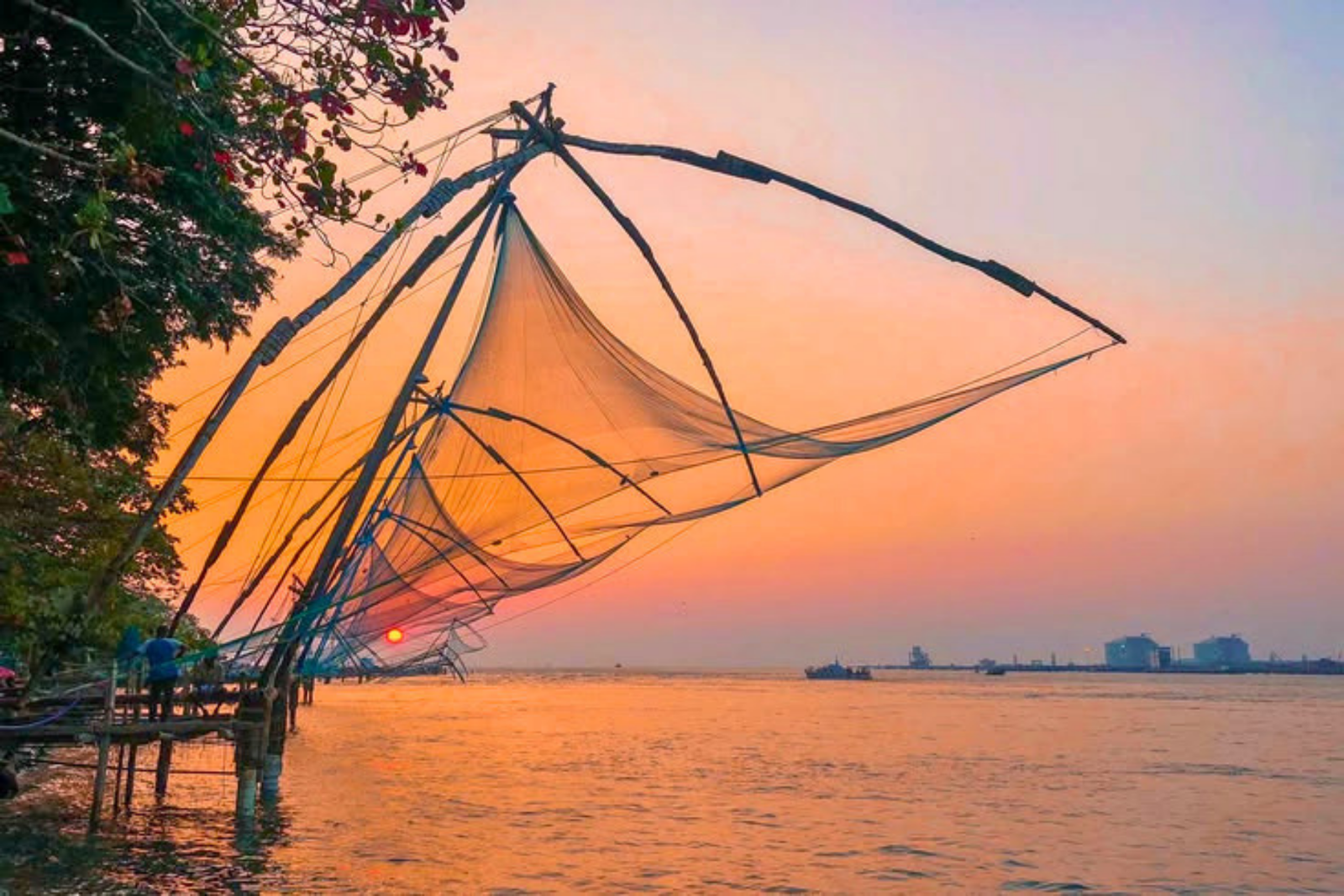 Kochi Evening City Tour with Beach Sunset